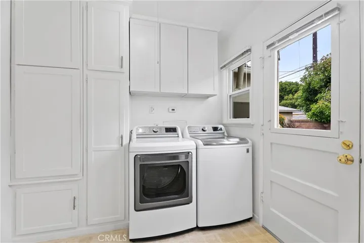 3442 Fidler, Long Beach, California 90808