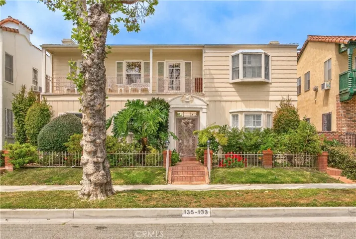 133 S Canon Drive, Beverly Hills, California 90212