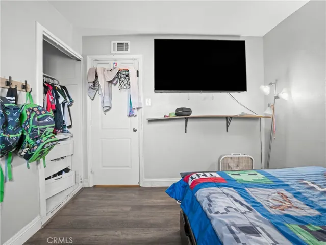 Bedroom #1
