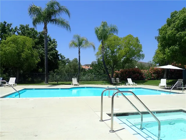 4201 Las Virgenes 121, Calabasas, California 91302