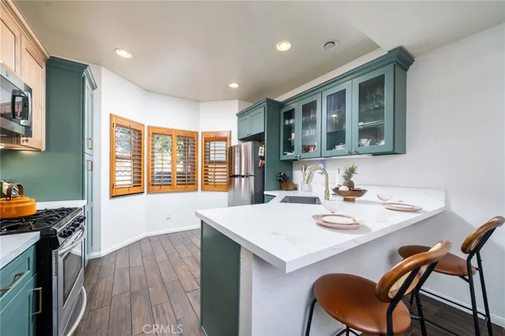 3707 Calle Curacso, Riverside, California 92503