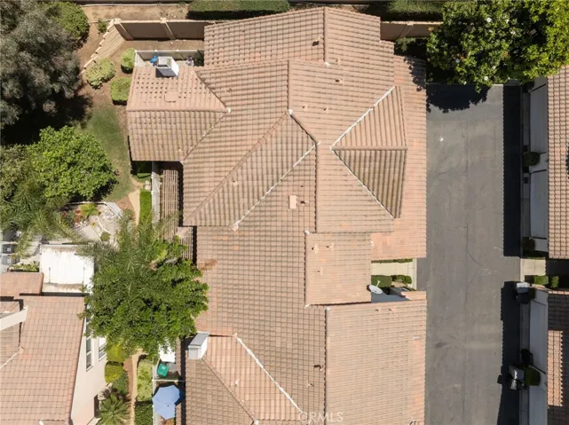 3707 Calle Curacso, Riverside, California 92503