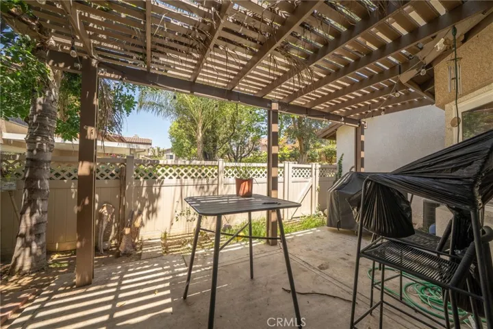 3707 Calle Curacso, Riverside, California 92503
