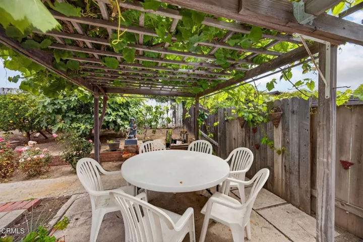 39-web-or-mls-Upmarket Media-6541Ral116