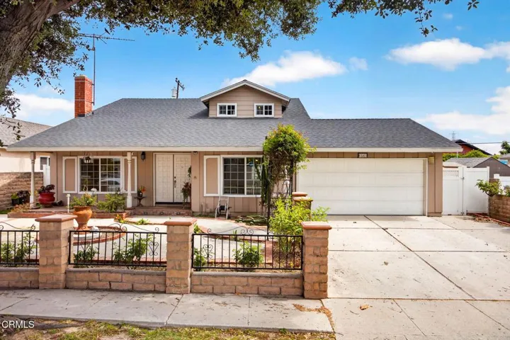 2-web-or-mls-Upmarket Media-6541Ral004