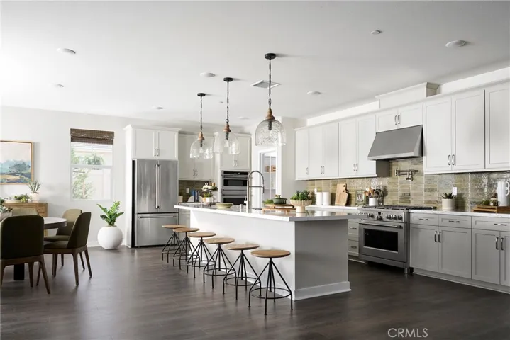 Model Home Photos – Same Floor Plan, Finishes May Vary.