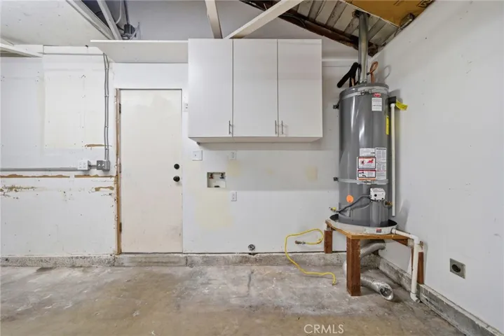 220V hookups and gas line in the garage add practical flexibility.