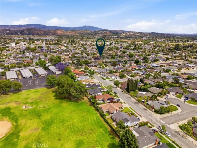 Elevated view showing the home’s placement within the neighborhood.