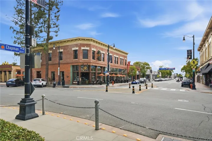 Close to Chapman University, Cal State Fullerton, and Santa Ana College.