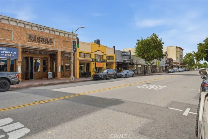 Easy access to major freeways, business hubs, and surrounding beach communities.