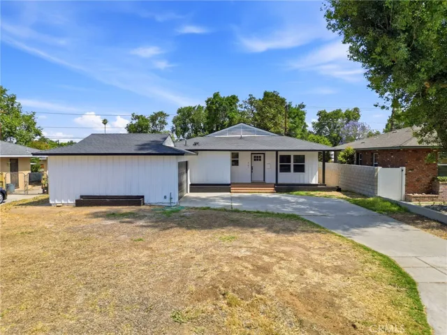 4791 Granada, Riverside, California 92504
