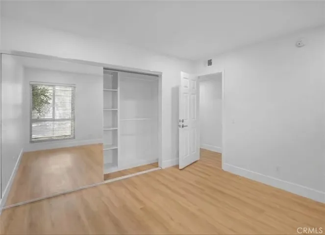 23637 Park Capri 34, Calabasas, California 91302