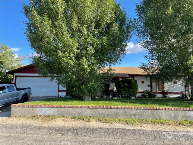 17244 Newmont Ave, Lancaster, California 93535