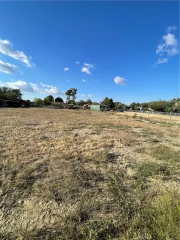 17244 Newmont Ave, Lancaster, California 93535