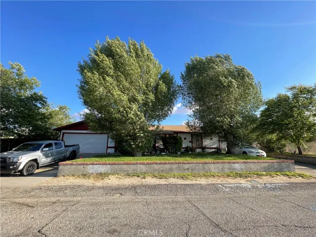 17244 Newmont Ave, Lancaster, California 93535
