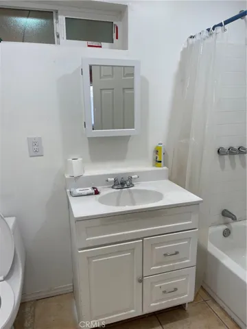 17244 Newmont Ave, Lancaster, California 93535
