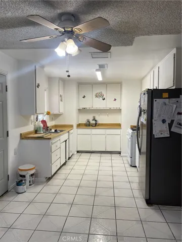 17244 Newmont Ave, Lancaster, California 93535