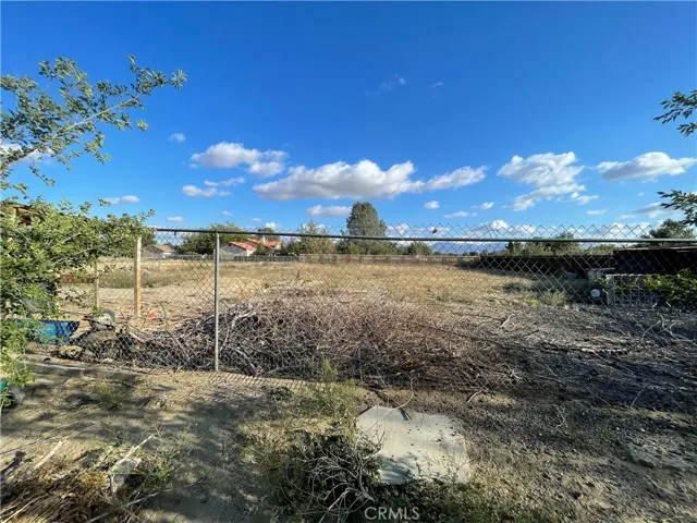 17244 Newmont Ave, Lancaster, California 93535