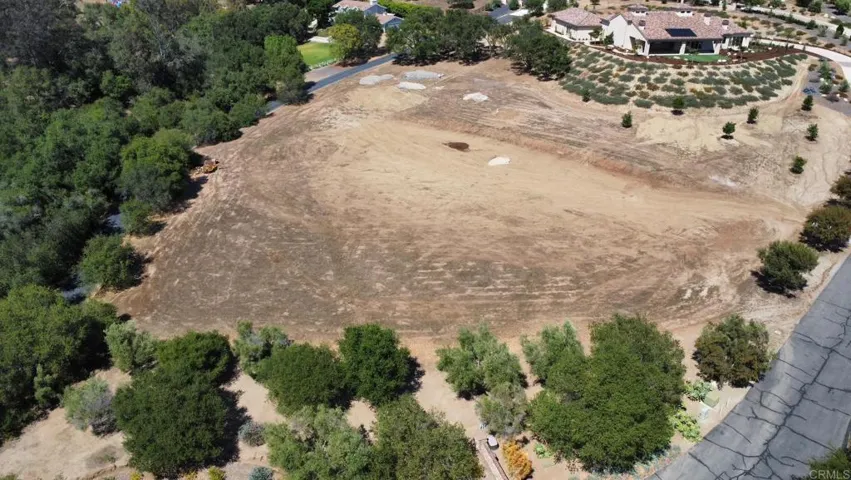 3006 Via Montevina, Fallbrook, California 92028