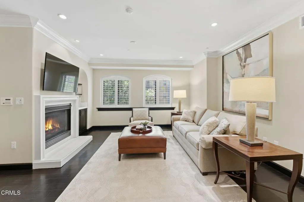 155 Cordova Street 205, Pasadena, California 91105 — photo 4