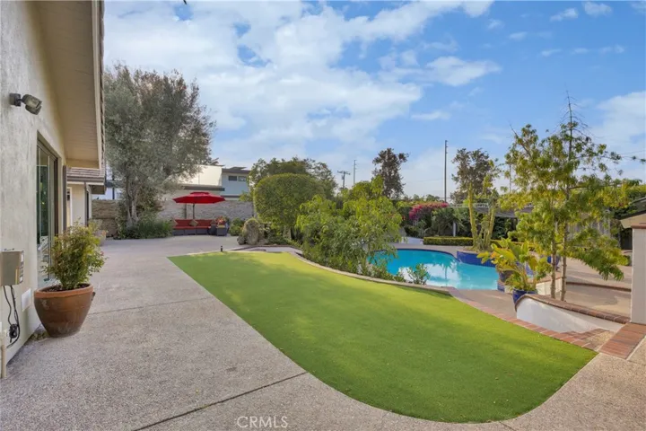 5411 E El Cedral, Long Beach, California 90815