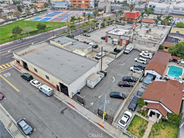 5268 Atlantic Boulevard, Maywood, California 90270