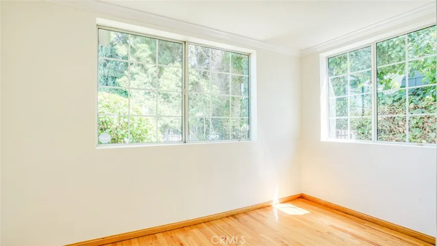 14260 Kittridge Street, Van Nuys, California 91405