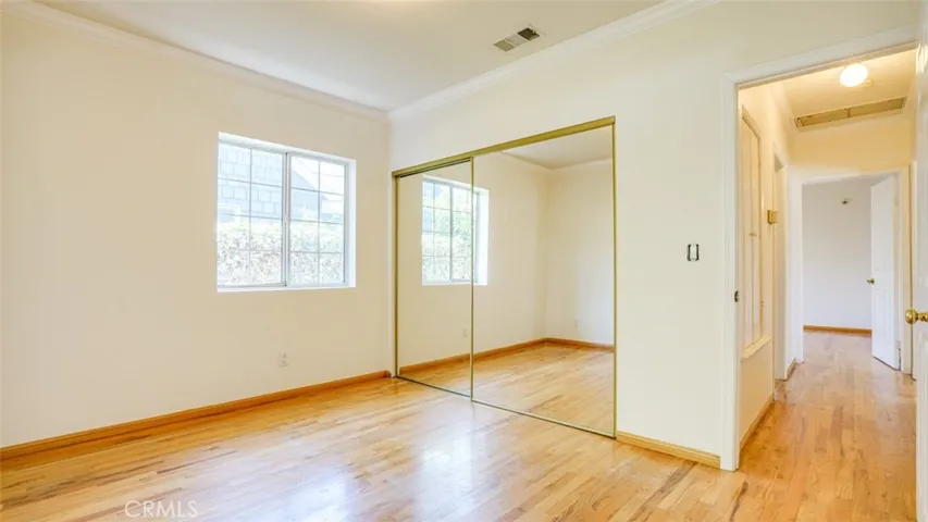 14260 Kittridge Street, Van Nuys, California 91405
