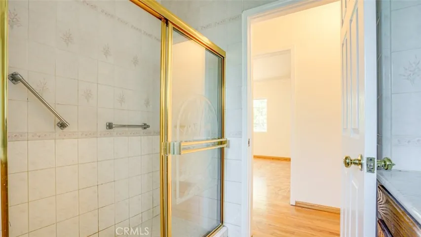 14260 Kittridge Street, Van Nuys, California 91405