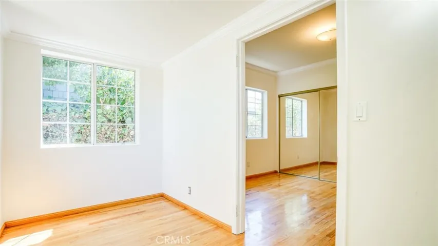 14260 Kittridge Street, Van Nuys, California 91405