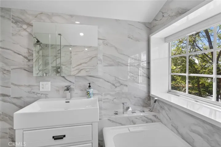 5929 Weaver Lane, Los Angeles, California 90042