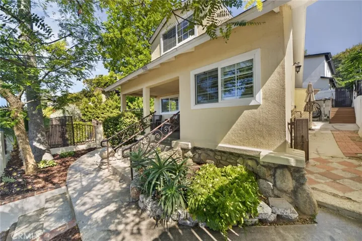 5929 Weaver Lane, Los Angeles, California 90042