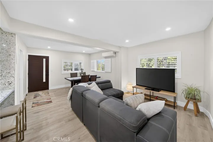 5929 Weaver Lane, Los Angeles, California 90042