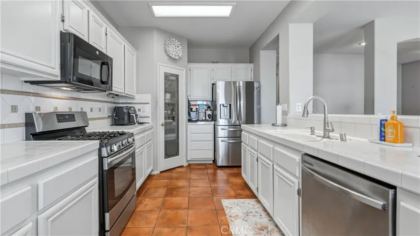 16175 Blue Haven Court, Riverside, California 92503