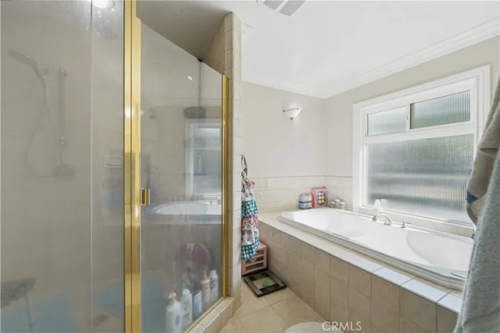 Oversized walk in shower and jetted tub