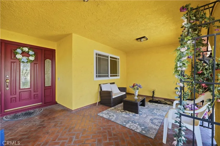 Bright and inviting private entry