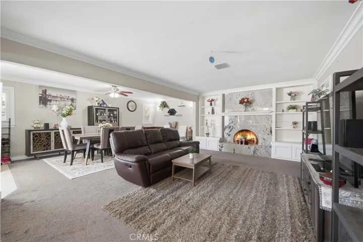 Family room and formal dining area, could be used as a family room extension, game room or whatever else you can think of