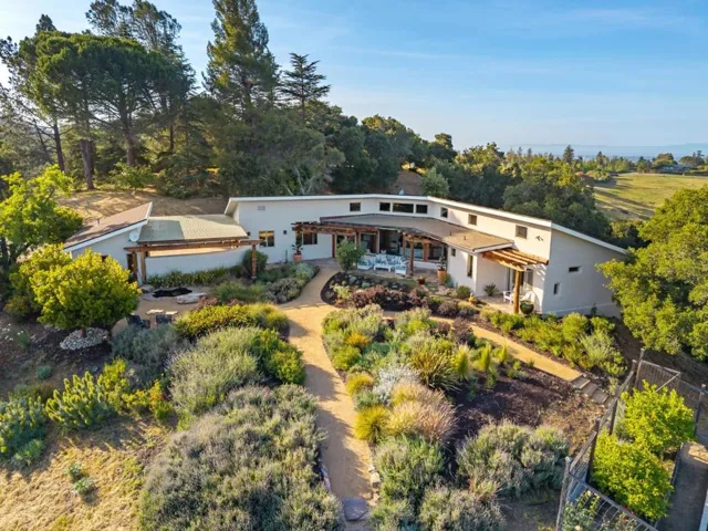 27690 Central Drive, Los Altos Hills, California 94022