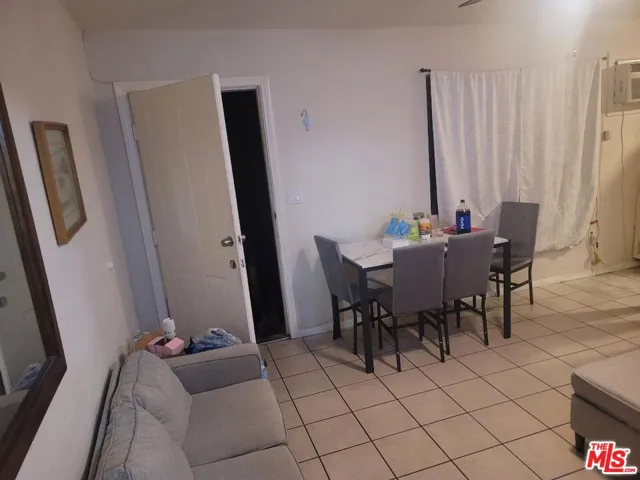 Rear Unit Living Room