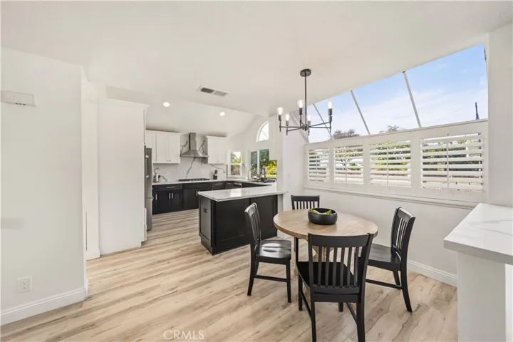 1901 Praed, Riverside, California 92503