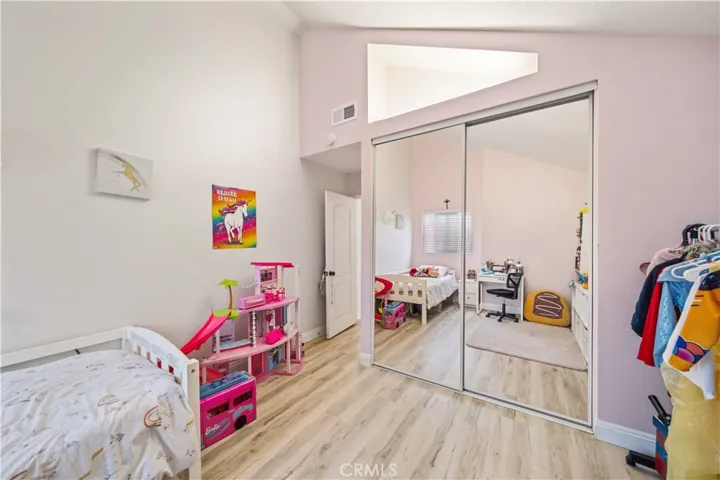 1901 Praed, Riverside, California 92503
