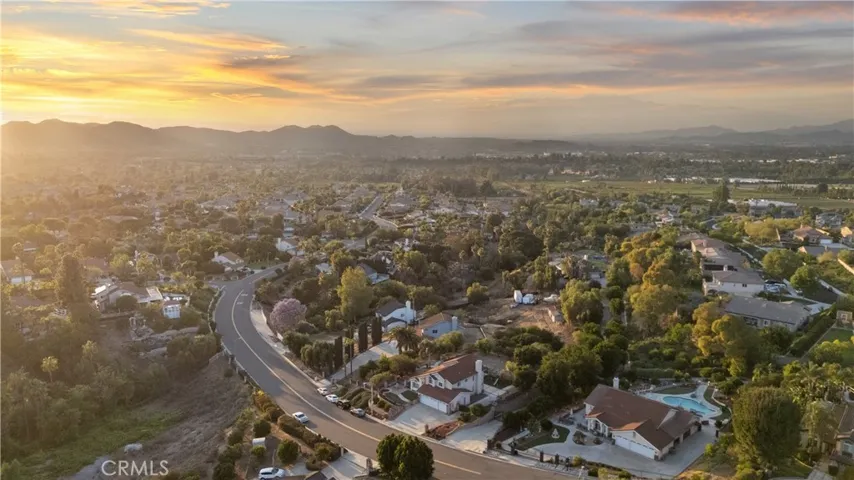 1901 Praed, Riverside, California 92503