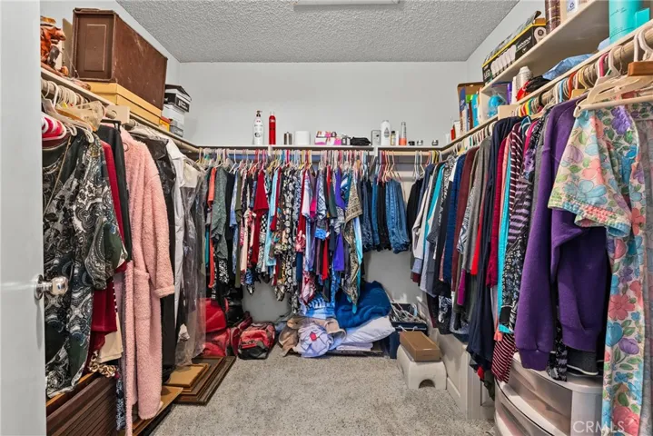 Walk in closet