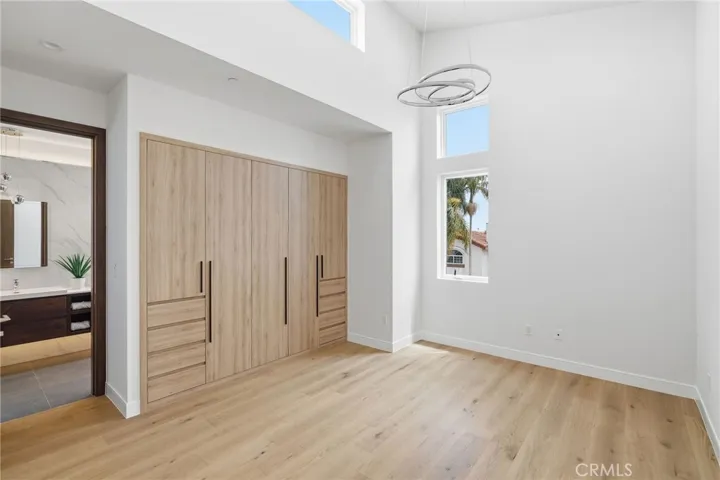 Bedroom #1