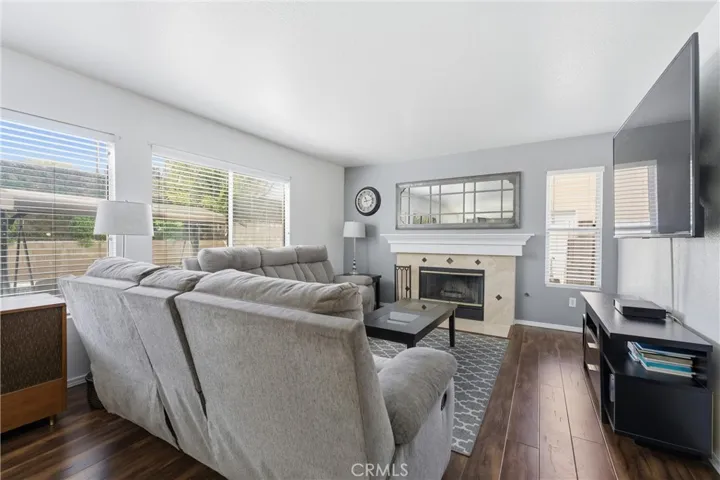 2832 W Pondera Street, Lancaster, California 93536