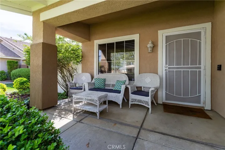2832 W Pondera Street, Lancaster, California 93536