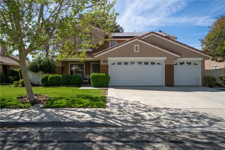 2832 W Pondera Street, Lancaster, California 93536