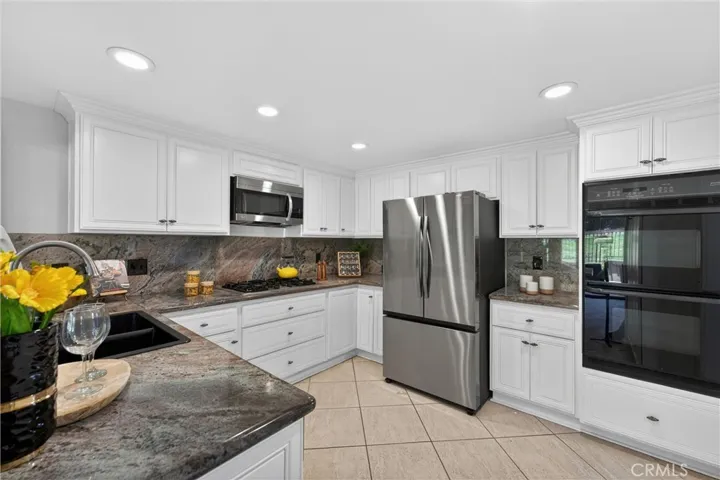 525 Riviera Court, Fullerton, California 92835