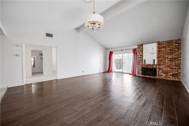 19 Fulton, Irvine, California 92620