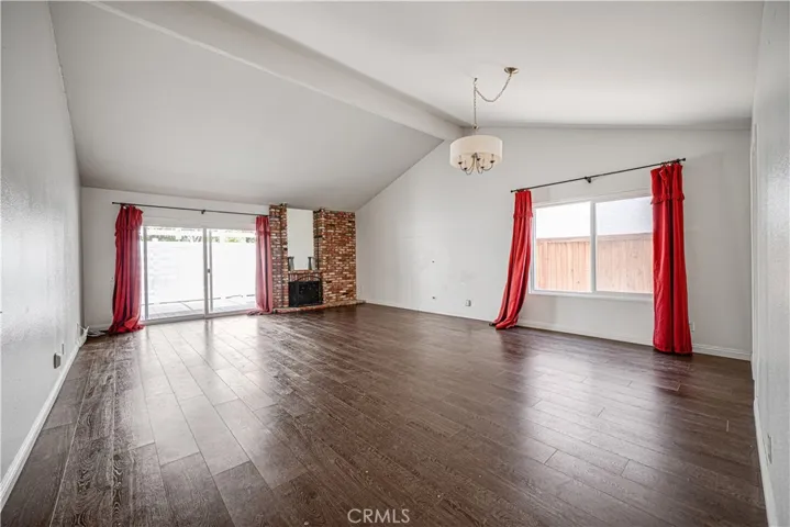 19 Fulton, Irvine, California 92620